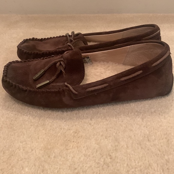 UGG moccasins , brown/ chocolate , great condition - Picture 2 of 8